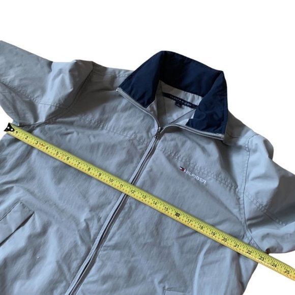 Grey Tommy Hilfiger Jacket Size Medium - Picture 9 of 10
